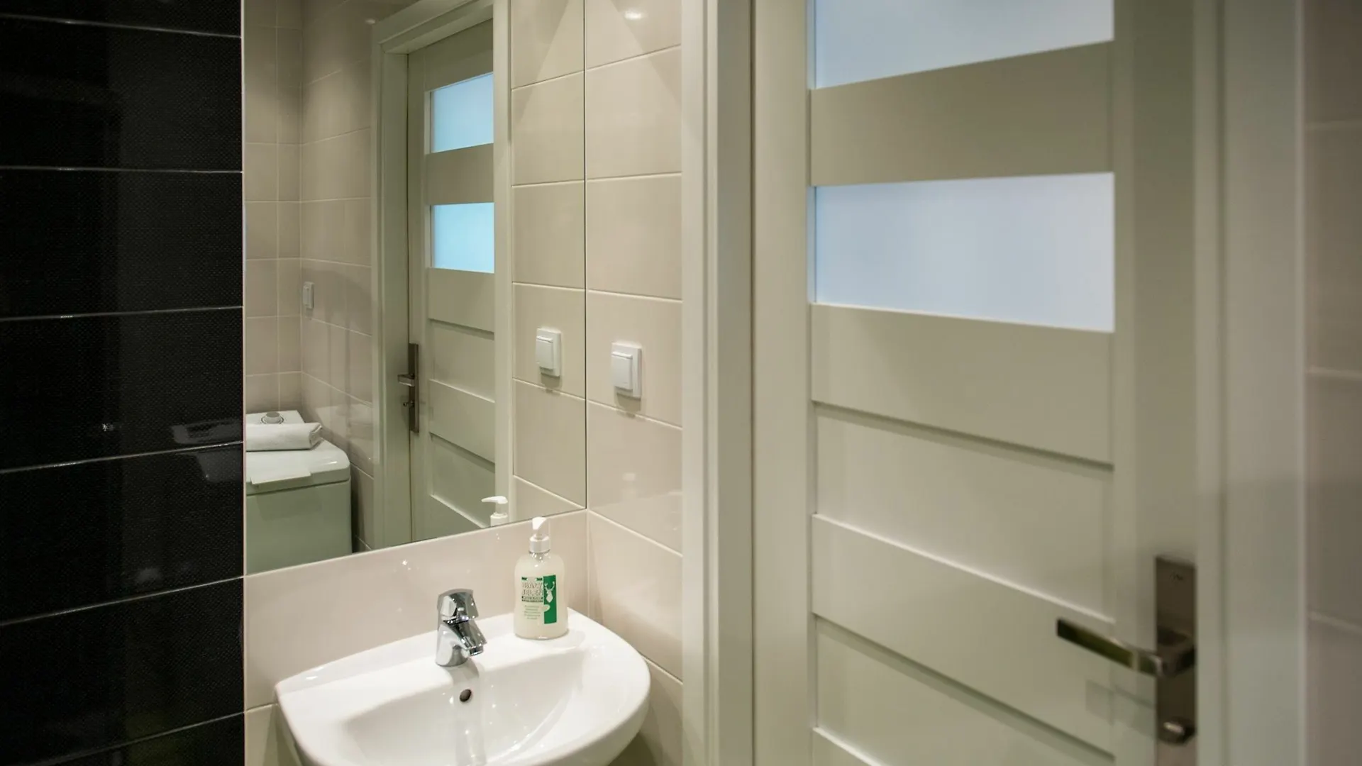 Luxapart Centrum Apartment Warsaw 0*,